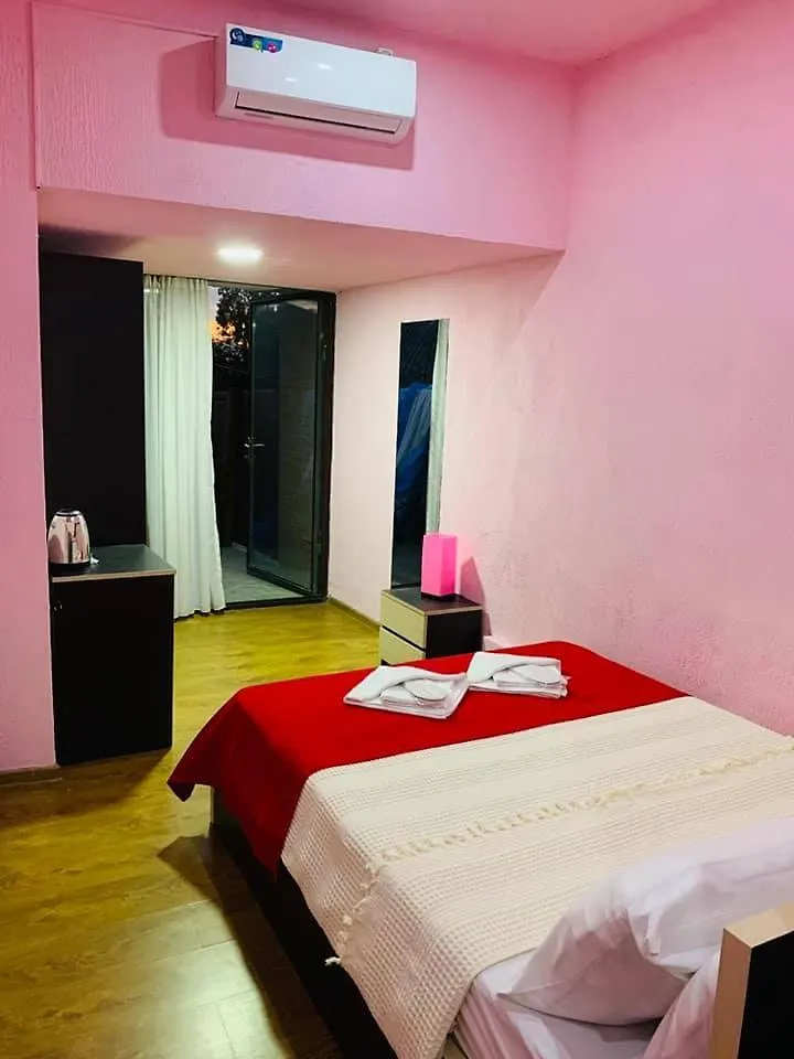 Mm Hotel Tiflis 0*,  Gürcistan